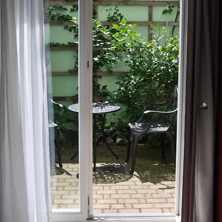 Zum Kleinen Riesen Apartment Erfurt Exterior photo